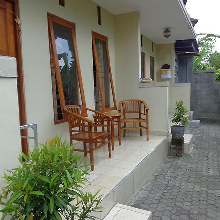 Sintya Homestay Убуд Екстериор снимка