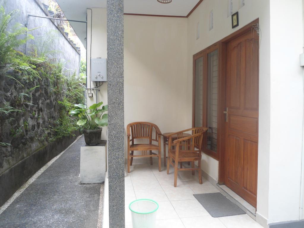 Sintya Homestay Убуд Екстериор снимка