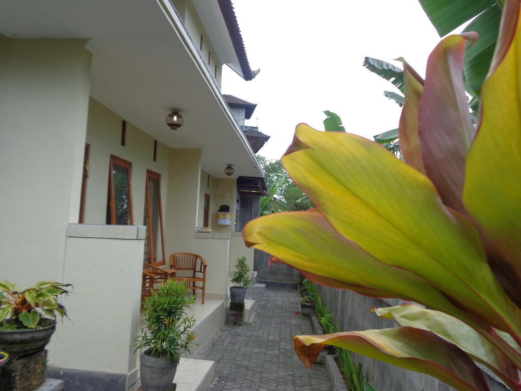 Sintya Homestay Убуд Екстериор снимка