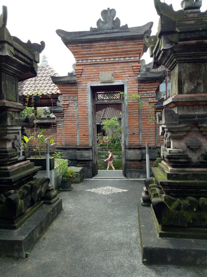 Sintya Homestay Убуд Екстериор снимка